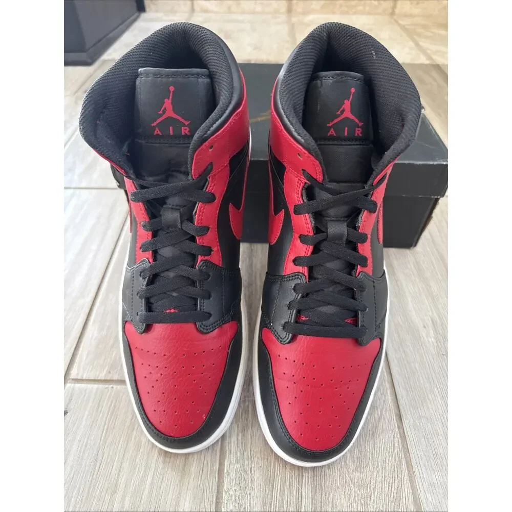 Size 14 Nike Air Jordan 1 Mid Bred Black Red Men's 554724-074 OG BOX